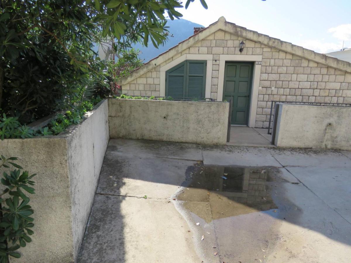 Apartmani Jasmina Κότορ Εξωτερικό φωτογραφία