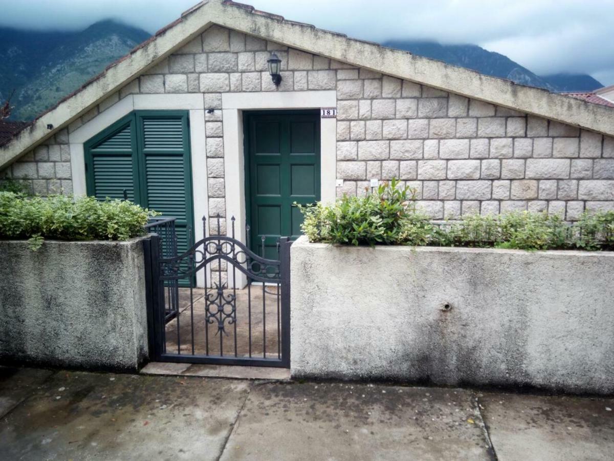 Apartmani Jasmina Κότορ Εξωτερικό φωτογραφία