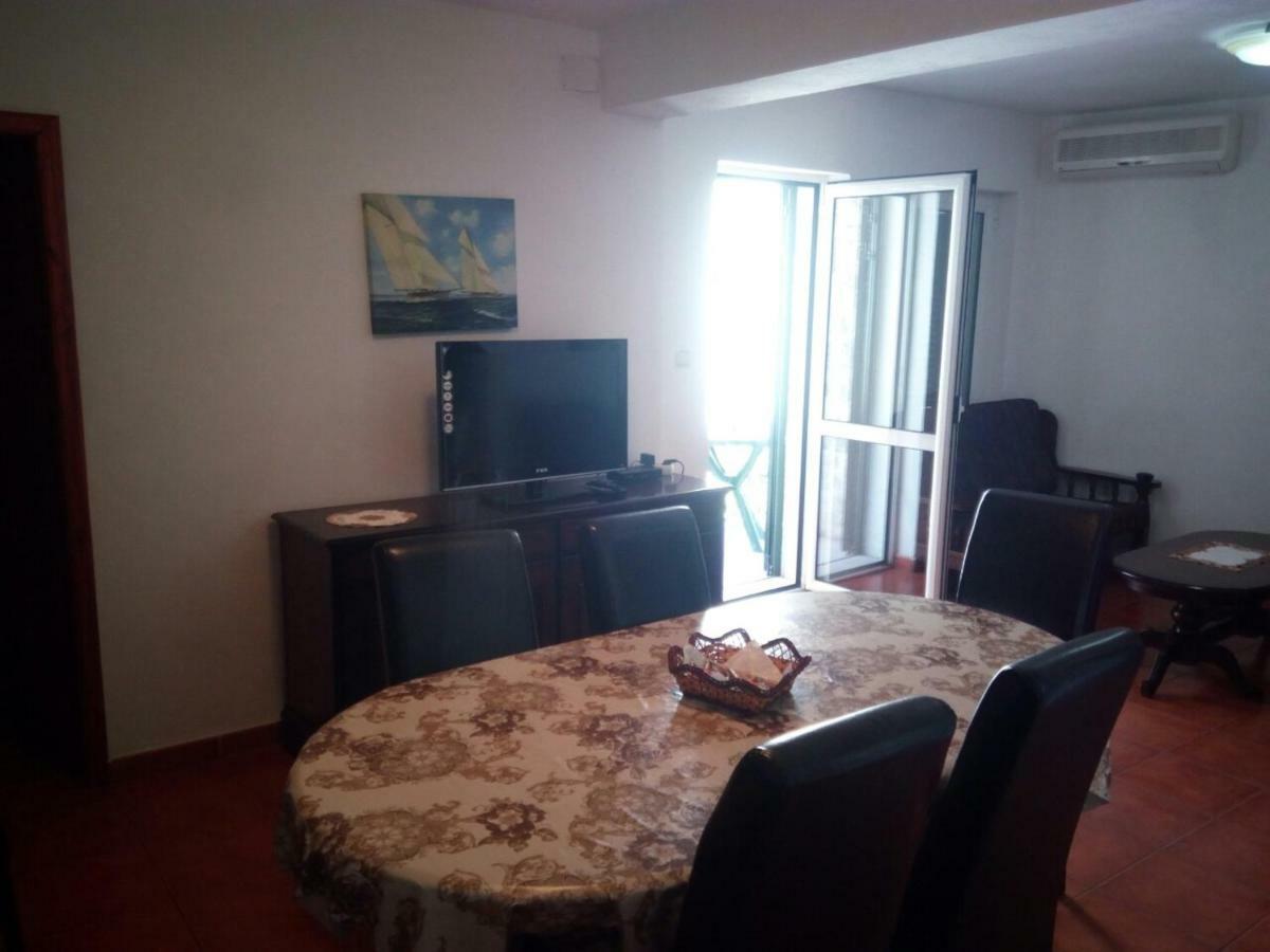 Apartmani Jasmina Κότορ Εξωτερικό φωτογραφία