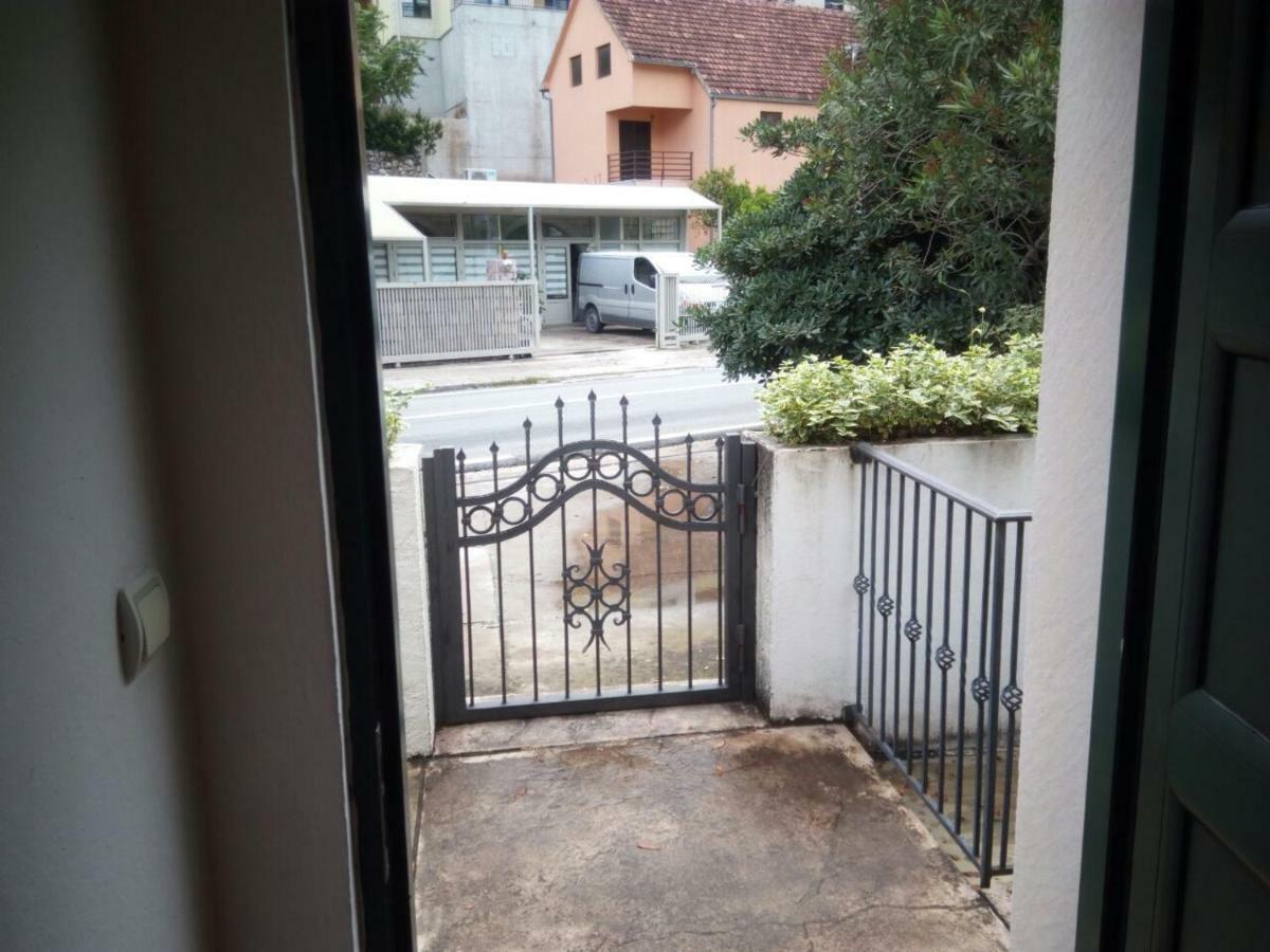 Apartmani Jasmina Κότορ Εξωτερικό φωτογραφία